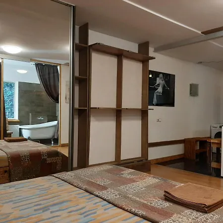 Champetre Park View Apartman Riga